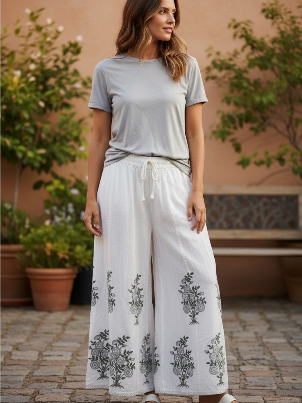 Wide-Leg Embroidered Drawstring Pants - White
